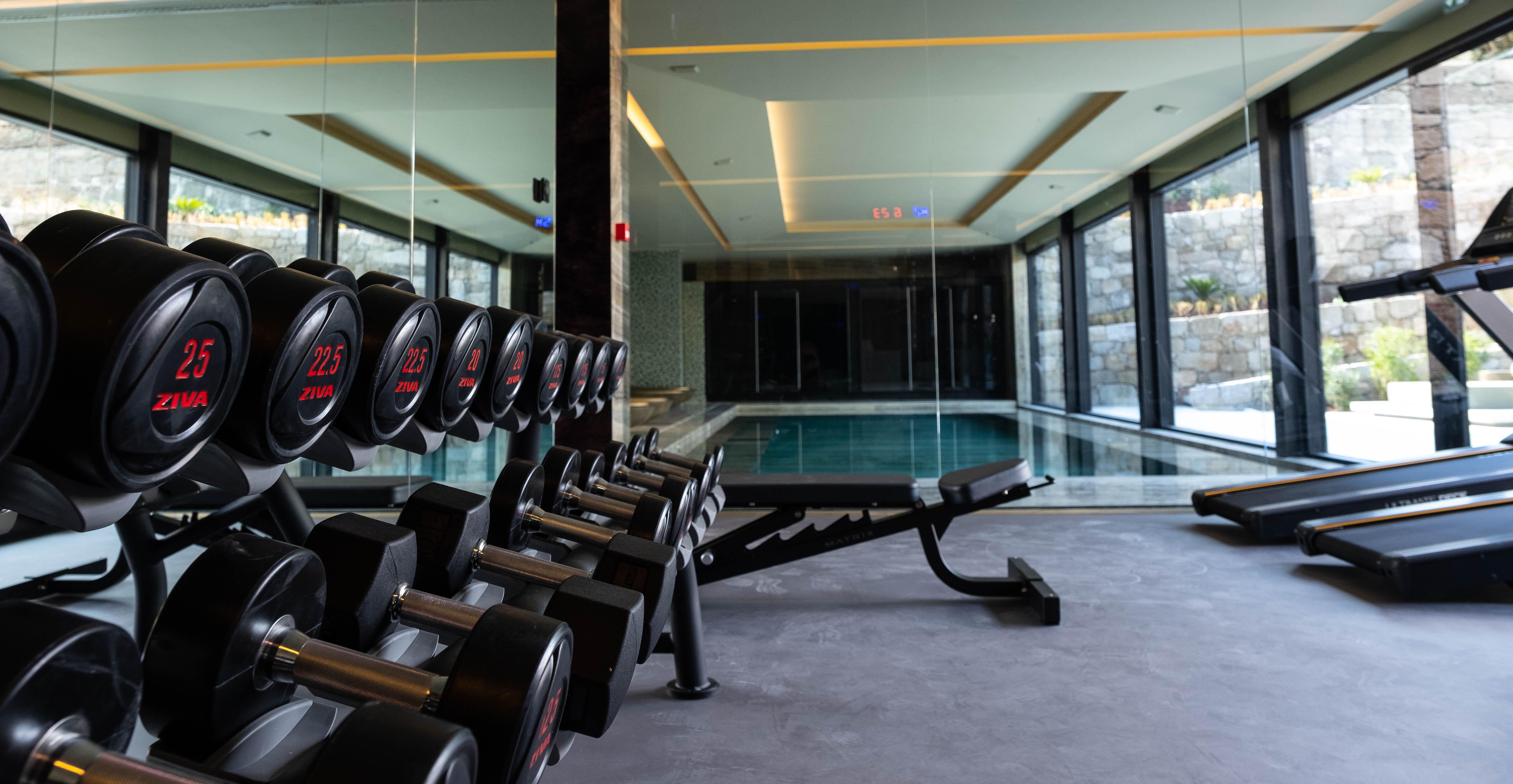 Vila Foz Hotel & Spa - Member Of Design Hotels Porto Zewnętrze zdjęcie The gym at the hotel