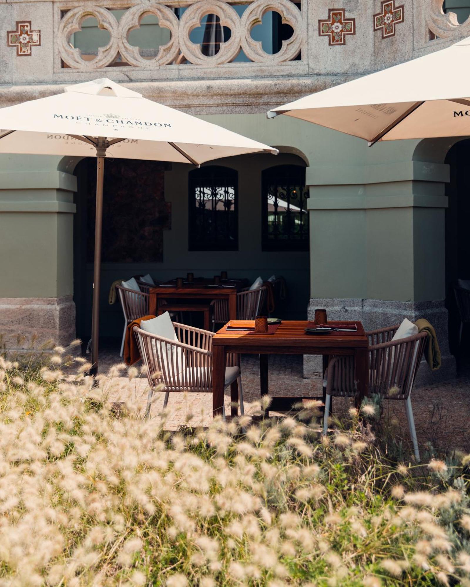 Vila Foz Hotel & Spa - Member Of Design Hotels Porto Zewnętrze zdjęcie The restaurant at the Cape of Good Hope